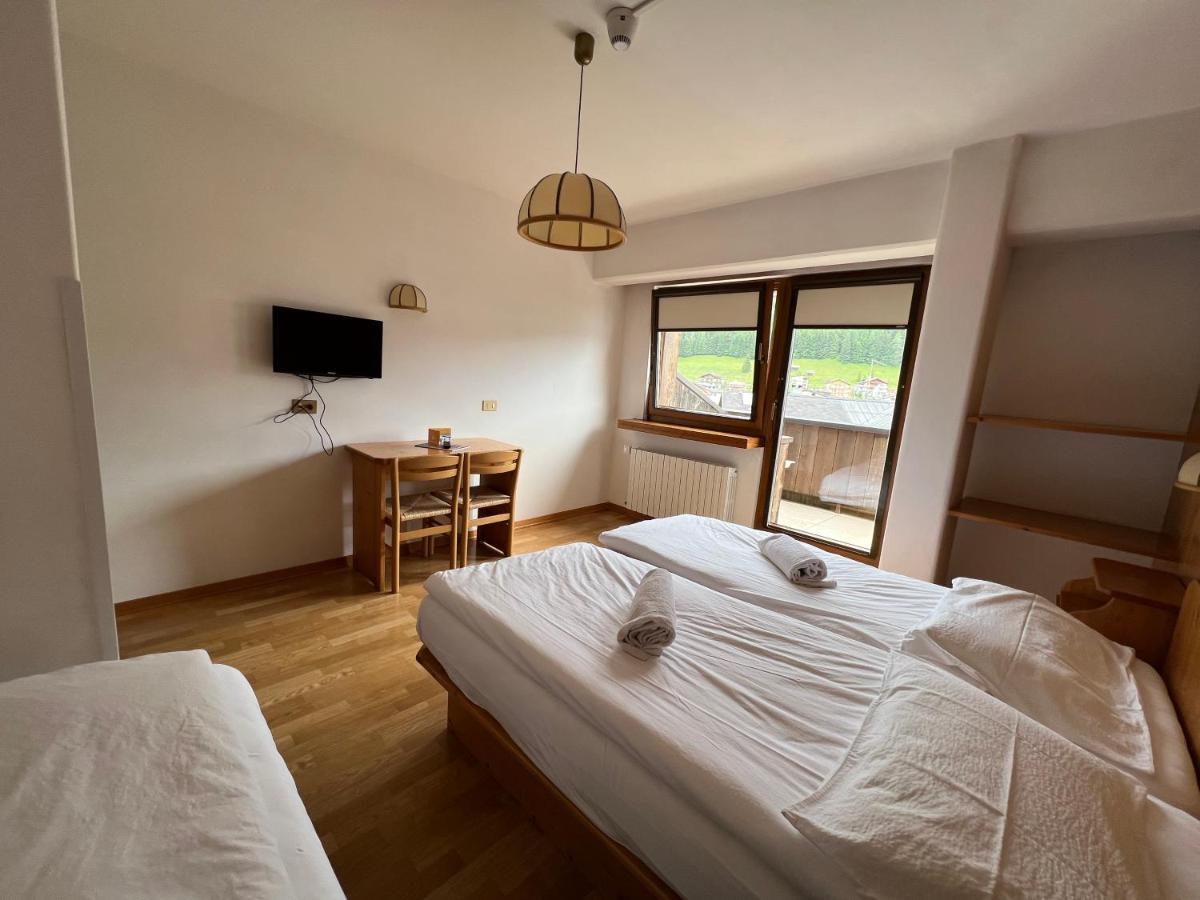 Hotel D'La Varda Di Topran D'Agata Paolo &C Sas 파돌라 외부 사진