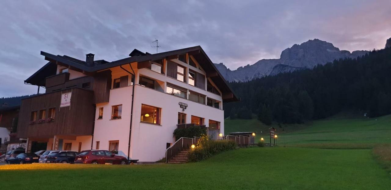 Hotel D'La Varda Di Topran D'Agata Paolo &C Sas 파돌라 외부 사진